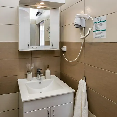 Bor 아파트 Bečej